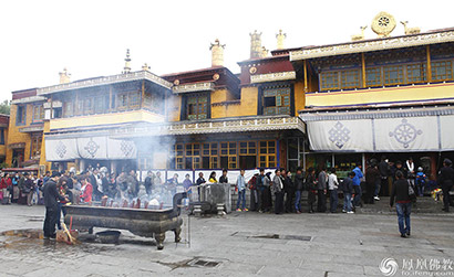 西藏扎基寺特大文物被盗案告破 8尊文物佛像被追回 ()