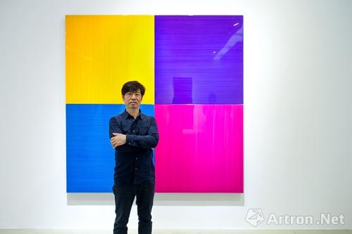 韩国艺术家金玄植中国首展 线条和色彩探索三维空间