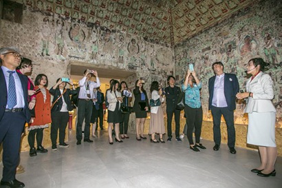 敦煌文化艺术展：3个敦煌“洞窟”进入上海中心